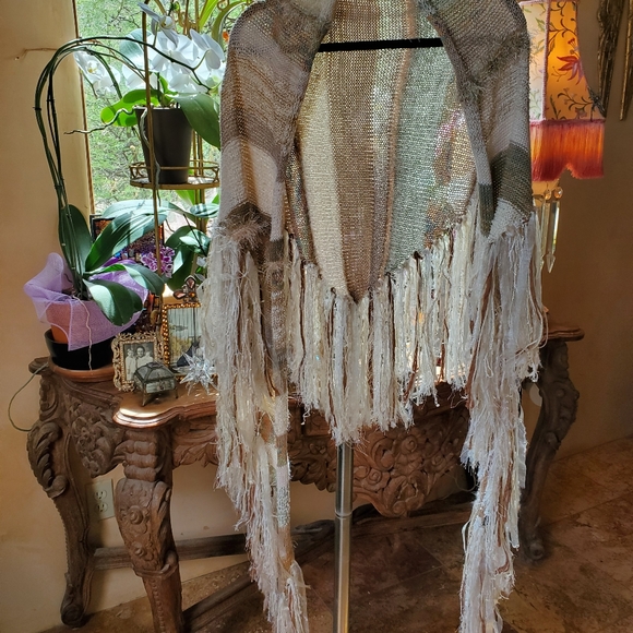Absolutely Beautiful Handmade Shawl